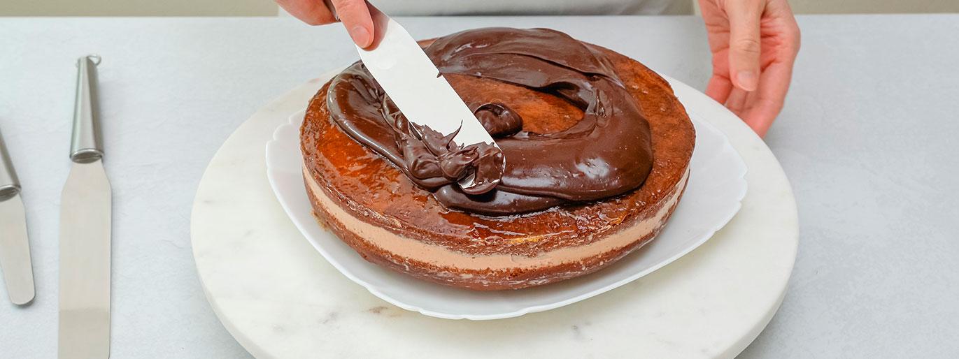 As diferenças entre ganache ponto de bico e ganache para blindagem