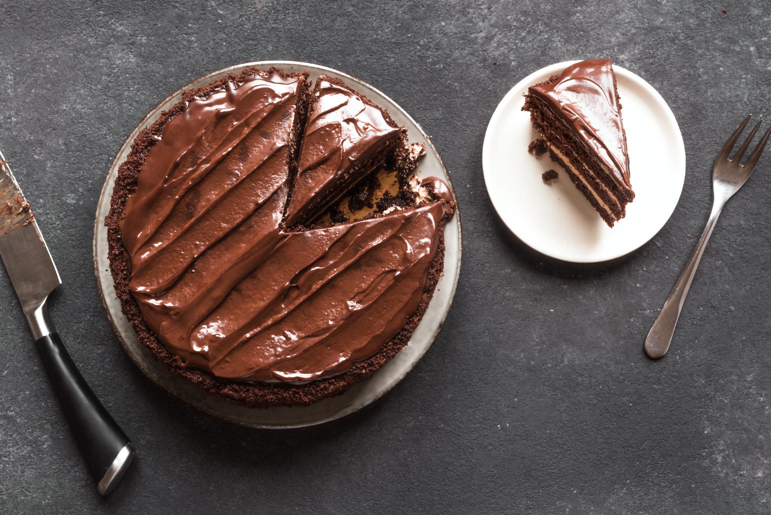 Ganache para cobertura de bolos: como fazer e aplicar