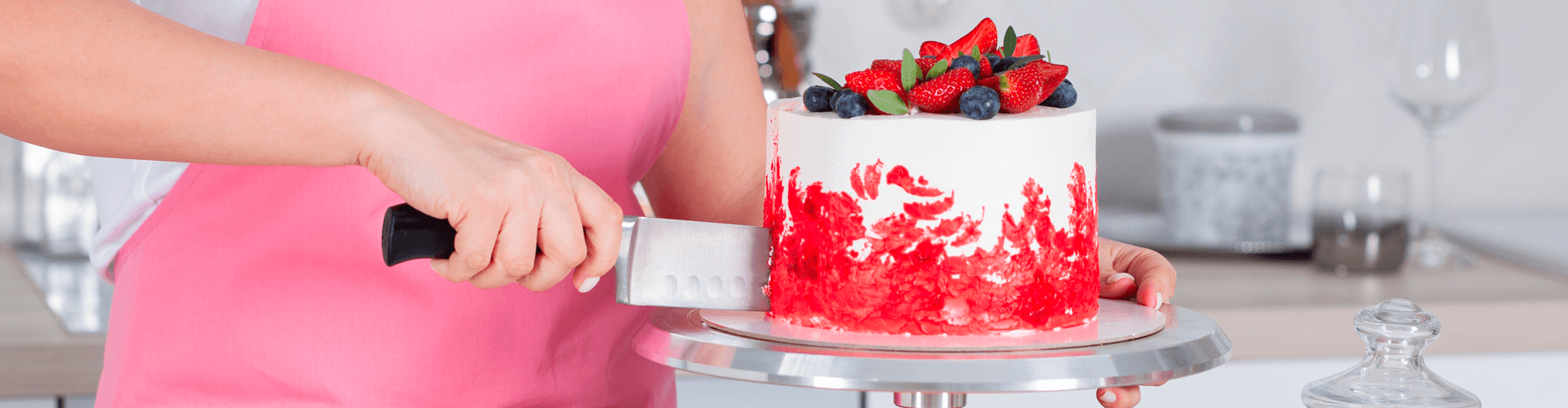 Decoração de bolos: como aplicar a tendência afetiva com produtos Mix?