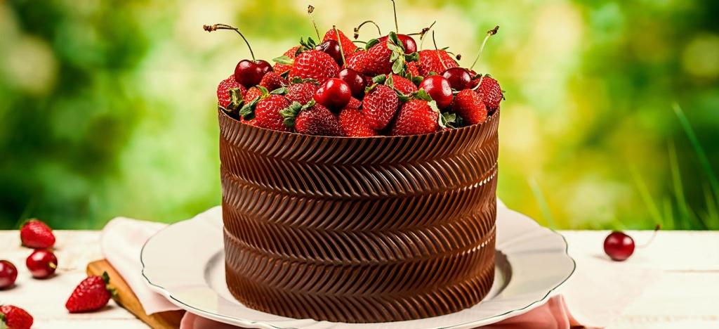 Dressed Cake de Amarena: mais beleza, sabor e textura