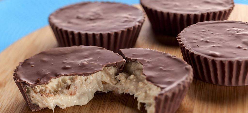 Tortinhas com Recheio de Chocolate Branco Crocante