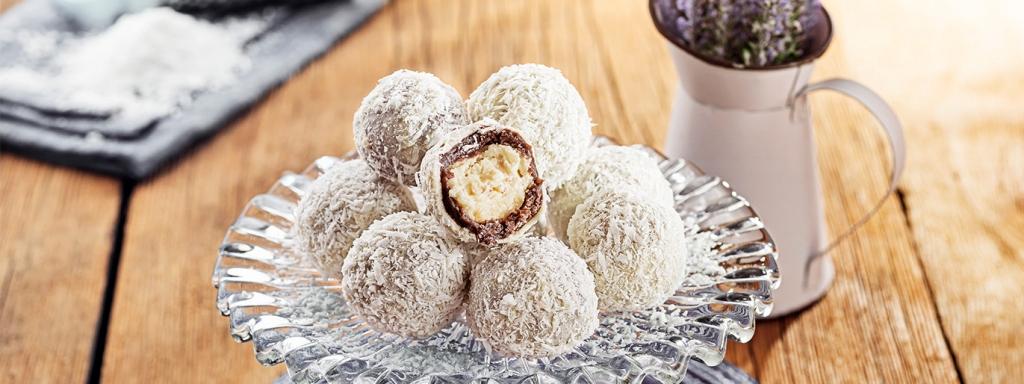 Brigadeiros Recheados com Cocco Bianco