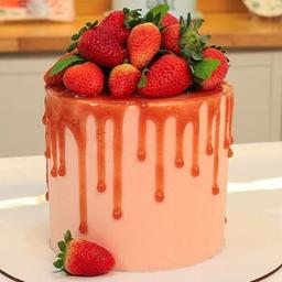 Drip cake de Morango