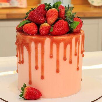 Drip cake de Morango